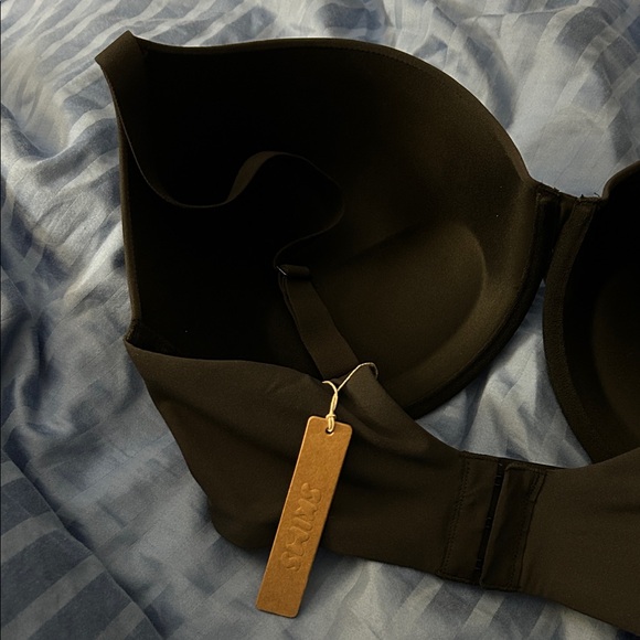 SKIMS FITS Everybody Push-up Demi Bra NWT - Picture 4 of 8